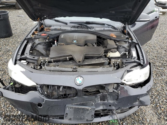 2014 BMW 4 Series 428i xDrive with VIN WBA3N5C59EF716495, listed as a Copart auction lot 37768323 with 88,371 mi miles and Salvage Title. Bid and sale history available at DreamBid. Image 11.