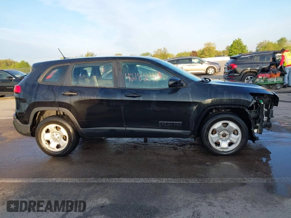 2016 Jeep Cherokee Sport with VIN 1C4PJLAB2GW136778, listed as a IAAI auction lot 42188091 with 120,866 mi miles and . Bid and sale history available at DreamBid. Image 14.