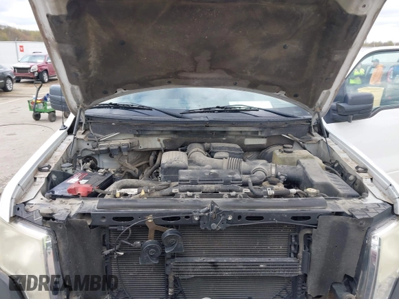 2009 Ford F-150 XL with VIN 1FTPX14V29FA78604, listed as a IAAI auction lot 41996930 with 250,408 mi miles and . Bid and sale history available at DreamBid. Image 10.