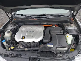 2012 Hyundai Sonata Hybrid with VIN KMHEC4A44CA040923, listed as a IAAI auction lot 41990974 with 177,113 mi miles and . Bid and sale history available at DreamBid. Image 10.