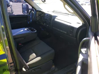 2012 Chevrolet Silverado 1500 LT with VIN 1GCPKSE70CF173450, listed as a IAAI auction lot 41588645 with 172,995 mi miles. Bid and sale history available at carsss.com. Image 5.