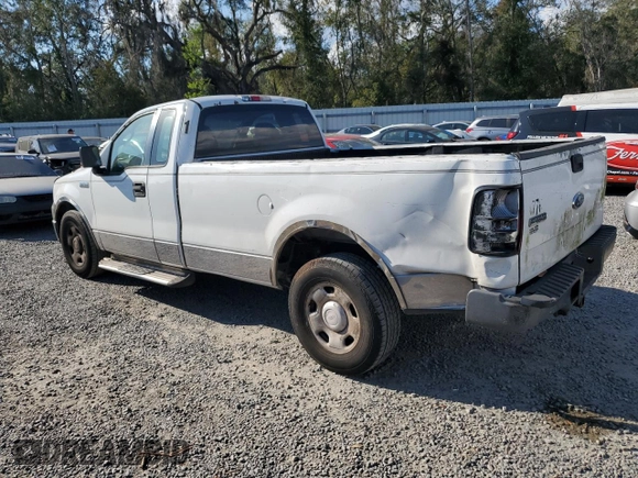 2008 Ford F-150 XL with VIN 1FTVF12548KB82613, listed as a Copart auction lot 44939455 with 281,353 mi miles and Salvage title. Bid and sale history available at DreamBid. Image 2.