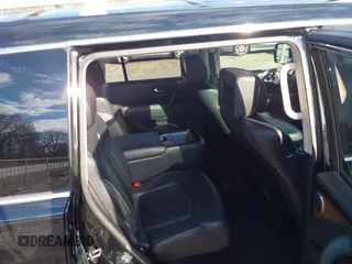 2014 Infiniti QX80 z VIN JN8AZ2NE2E9068625, wystawiony jako IAAI lot #41683659 z przebiegiem 197 152 mil mil oraz . Historia ofert i sprzedaży dostępna na DreamBid. Obrazek 8.