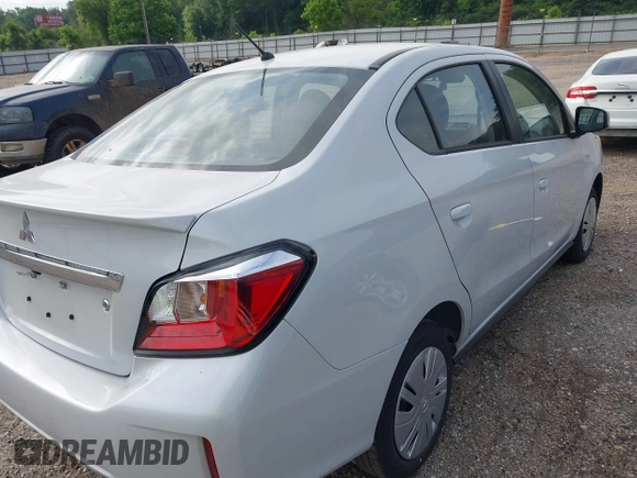 2024 Mitsubishi Mirage ES z VIN ML32FUFJ0RHF14238, wystawiony jako IAAI lot #41991662 z przebiegiem 1 530 mil mil oraz . Historia ofert i sprzedaży dostępna na DreamBid. Obrazek 21.