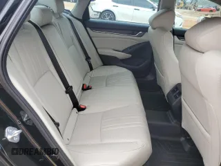2018 Honda Accord EX-L z VIN 1HGCV1F50JA208724, wystawiony jako Copart lot #54651615 z przebiegiem 139 290 mil mil oraz Szkoda całkowita • Salvage title. Historia ofert i sprzedaży dostępna na DreamBid. Obrazek 10.