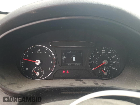 2017 Kia Sorento LX z VIN 5XYPG4A33HG329565, wystawiony jako Copart lot #56871105 z przebiegiem 92 652 mil mil oraz Szkoda całkowita • Salvage title. Historia ofert i sprzedaży dostępna na DreamBid. Obrazek 9.