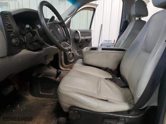 2007 Chevrolet Silverado 1500 LS with VIN 2GCEK13C871722715, listed as a Copart auction lot 41488155 with 264,584 mi miles and Clean Title. Bid and sale history available at carsss.com. Image 7.