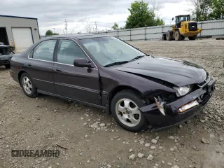 1997 Honda Accord Special Edition с VIN 1HGCD5607VA271467, выставлен на аукционе Copart как лот 60099185 с пробегом 132 729 миль миль и На запчасти • Non repairable. История ставок и продаж доступна на DreamBid. Изображение 4.