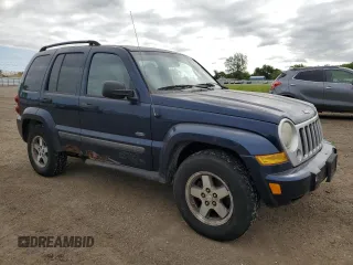 2007 Jeep Liberty Sport z VIN 1J4GL48K37W580719, wystawiony jako Copart lot #57618765 z przebiegiem 166 388 mil mil oraz Czysty tytuł • Clean title. Historia ofert i sprzedaży dostępna na DreamBid. Obrazek 4.