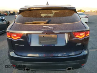 2018 Jaguar F-Pace 30t R-Sport z VIN SADCL2GX2JA287862, wystawiony jako Copart lot #75935764 z przebiegiem 54 025 mil mil oraz Szkoda całkowita • Salvage title. Historia ofert i sprzedaży dostępna na DreamBid. Obrazek 6.