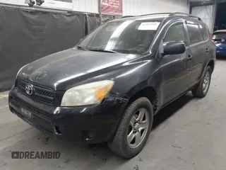 2008 Toyota RAV4 with VIN JTMZD33V386074106, listed as a IAAI auction lot 41987998 with 219,053 mi miles. Bid and sale history available at carsss.com. Image 2.