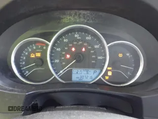 2015 Toyota Corolla L z VIN 2T1BURHE7FC364108, wystawiony jako IAAI lot #41858523 z przebiegiem 307 216 mil mil oraz . Historia ofert i sprzedaży dostępna na DreamBid. Obrazek 7.
