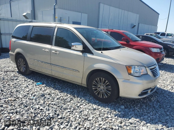 2015 Chrysler Town & Country Touring-L with VIN 2C4RC1CGXFR529175, listed as a Copart auction lot 51970035 with 163,594 mi miles and Salvage Title. Bid and sale history available at carsss.com. Image 4.