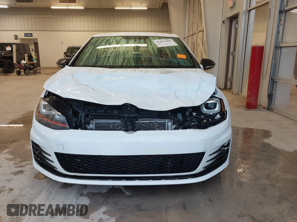 2017 Volkswagen GTI S z VIN 3VW447AU5HM030228, wystawiony jako IAAI lot #41497809 z przebiegiem 75 101 mil mil oraz . Historia ofert i sprzedaży dostępna na DreamBid. Obrazek 13.