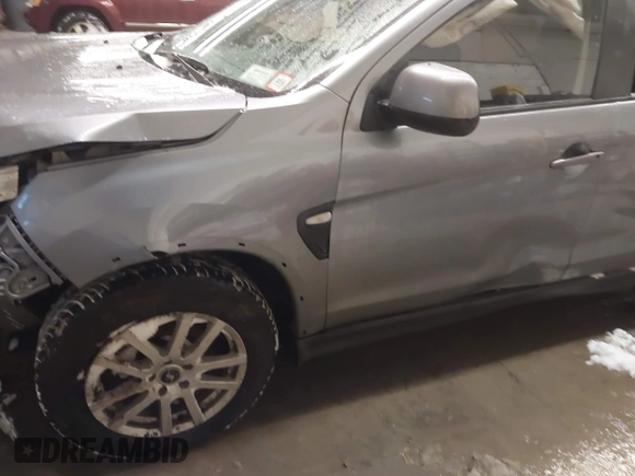 2022 Mitsubishi Outlander Sport ES with VIN JA4ARUAU3NU018733, listed as a IAAI auction lot 41320736 with 31,653 mi miles. Bid and sale history available at carsss.com. Image 20.