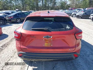 2024 Chevrolet Trax 1RS with VIN KL77LGE28RC201520, listed as a IAAI auction lot 41854028 with 20,737 mi miles. Bid and sale history available at carsss.com. Image 17.