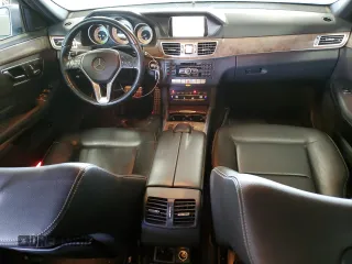 2014 Mercedes-Benz E 350 Luxury with VIN WDDHF8JB5EB059479, listed as a Copart auction lot 61972935 with 262,964 mi miles and Clean title. Bid and sale history available at DreamBid. Image 8.