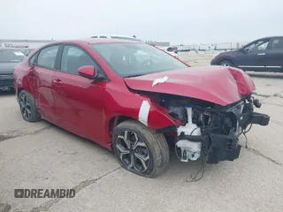 2021 Kia Forte LXS z VIN 3KPF24AD0ME346625, wystawiony jako IAAI lot #39182049 z przebiegiem 32 768 mil mil oraz . Historia ofert i sprzedaży dostępna na DreamBid. Obrazek 1.