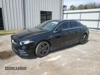 2021 Mercedes-Benz A 35 AMG z VIN W1K3G5BB2MJ268140, wystawiony jako Copart lot #51060225 z przebiegiem 73 316 mil mil oraz Czysty tytuł • Clean title. Historia ofert i sprzedaży dostępna na DreamBid. Obrazek 1.