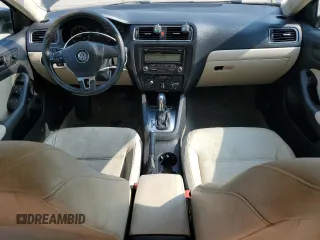 2011 Volkswagen Jetta SE с VIN 3VWDX7AJ4BM388313, выставлен на аукционе Copart как лот 59419305 с пробегом 196 087 миль миль и Чистый • Clean title. История ставок и продаж доступна на DreamBid. Изображение 8.