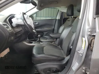 2017 Jeep Compass Latitude с VIN 3C4NJCBB4HT617256, выставлен на аукционе Copart как лот 49102595 с пробегом 98 261 миль миль и Чистый • Clean title. История ставок и продаж доступна на DreamBid. Изображение 7.