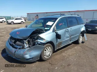 2007 Toyota Sienna CE with VIN 5TDZK23C57S080017, listed as a IAAI auction lot 41962712 with 29,966 mi miles and . Bid and sale history available at DreamBid. Image 2.