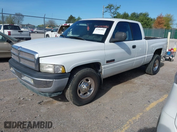 2001 Dodge Ram 2500 with VIN 3B7KC23651G740703, listed as a IAAI auction lot 42083881 with 204,642 mi miles. Bid and sale history available at carsss.com. Image 2.
