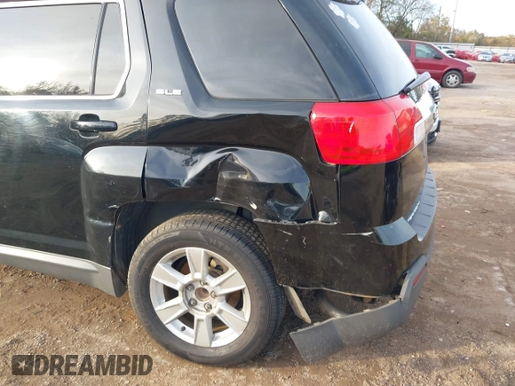 2013 GMC Terrain SLE with VIN 2GKALMEK2D6379727, listed as a IAAI auction lot 41098073 with 149,102 mi miles. Bid and sale history available at carsss.com. Image 15.