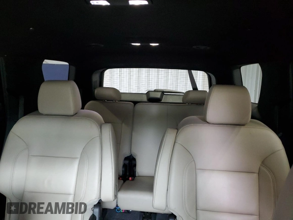 2022 Chevrolet Traverse LT z VIN 1GNEVHKW2NJ105266, wystawiony jako Copart lot #57639415 z przebiegiem 97 798 mil mil oraz Czysty tytuł • Clean title. Historia ofert i sprzedaży dostępna na DreamBid. Obrazek 10.