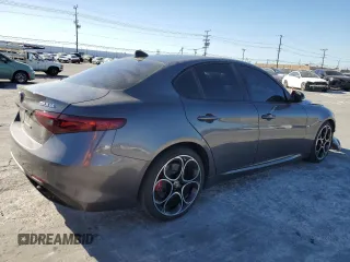 2022 Alfa Romeo Giulia Veloce with VIN ZARFAMBN7N7653310, listed as a Copart auction lot 88539535 with 17,289 mi miles and Salvage Title. Bid and sale history available at carsss.com. Image 3.