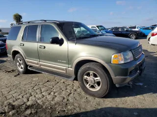 2002 Ford Explorer Eddie Bauer z VIN 1FMDU74E12UA68920, wystawiony jako Copart lot #89291995 z przebiegiem 218 774 mil mil oraz Szkoda całkowita • Salvage title. Historia ofert i sprzedaży dostępna na DreamBid. Obrazek 4.