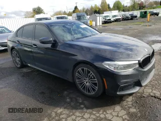 2017 BMW 5 Series 540i с VIN WBAJE5C38HG913775, выставлен на аукционе Copart как лот 51991605 с пробегом 83 245 миль миль и Списание • Salvage title. История ставок и продаж доступна на DreamBid. Изображение 4.