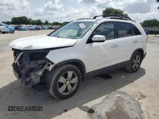 2013 Kia Sorento EX z VIN 5XYKU4A28DG344101, wystawiony jako Copart lot #59944545 z przebiegiem 194 516 mil mil oraz Szkoda całkowita • Salvage title. Historia ofert i sprzedaży dostępna na DreamBid. Obrazek 1.