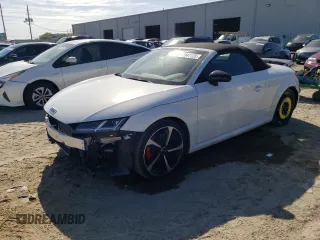 2018 Audi TT Roadster with VIN TRUT5CFV2J1014552, listed as a Copart auction lot 45641123 with 45,471 mi miles and . Bid and sale history available at DreamBid. Image 1.