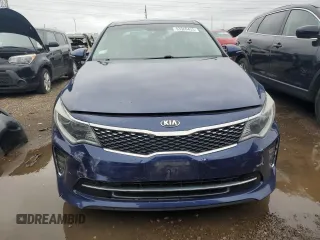 2018 Kia Optima LX z VIN 5XXGT4L30JG247411, wystawiony jako Copart lot #53566435 z przebiegiem 68 407 mil mil oraz Szkoda całkowita • Salvage title. Historia ofert i sprzedaży dostępna na DreamBid. Obrazek 5.