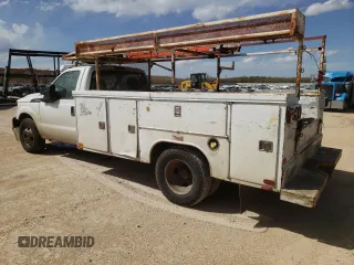 2015 Ford F-350 z VIN 1FDRF3G63FEB69924, wystawiony jako Copart lot #48172354 z przebiegiem 378 948 mil mil oraz Szkoda całkowita • Salvage title. Historia ofert i sprzedaży dostępna na DreamBid. Obrazek 2.