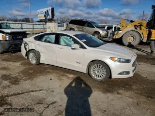 2015 Ford Fusion Energi SE Luxury with VIN 3FA6P0PU5FR144575, listed as a Copart auction lot 73331262 with 0 mi miles. Bid and sale history available at carsss.com. Image 4.