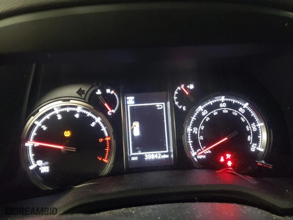 2020 Toyota 4Runner SR5 with VIN JTEBU5JR3L5815481, listed as a Copart auction lot 47582225 with 39,842 mi miles and Salvage Title. Bid and sale history available at carsss.com. Image 9.