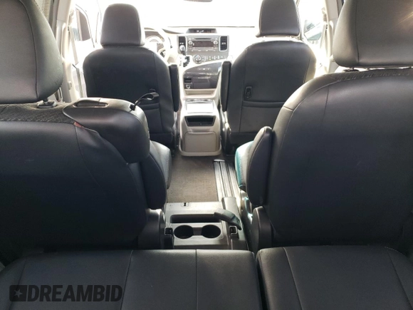 2014 Toyota Sienna SE with VIN 5TDXK3DCXES498422, listed as a Copart auction lot 51060775 with 131,541 mi miles and Clean Title. Bid and sale history available at DreamBid. Image 11.