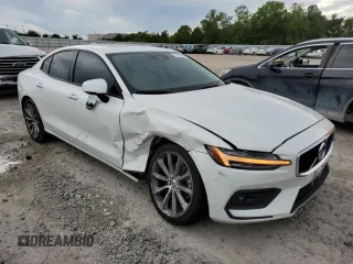 2021 Volvo S60 Momentum with VIN 7JR102FK7MG096815, listed as a Copart auction lot 47497864 with 43,550 mi miles. Bid and sale history available at carsss.com. Image 4.