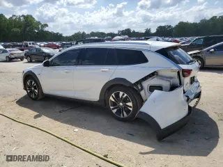 2018 Buick Regal TourX Preferred with VIN W04GU8SX4J1143440, listed as a Copart auction lot 51208815 with 79,696 mi miles and Salvage Title. Bid and sale history available at carsss.com. Image 2.