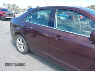2012 Ford Fusion SE with VIN 3FAHP0HA5CR171218, listed as a IAAI auction lot 41810542 with 240,261 mi miles. Bid and sale history available at carsss.com. Image 6.
