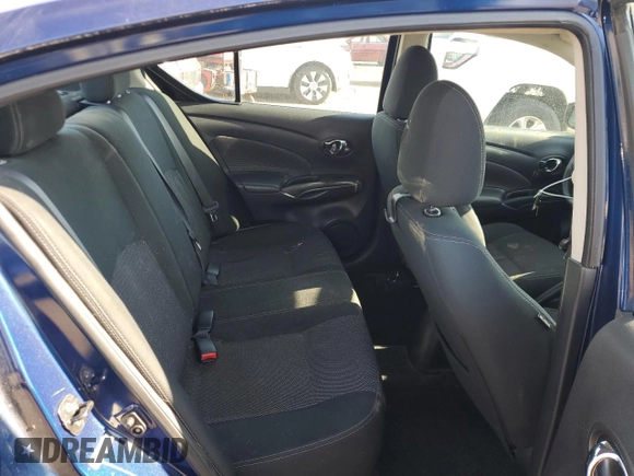 2019 Nissan Versa SV z VIN 3N1CN7AP8KL851765, wystawiony jako Copart lot #55996475 z przebiegiem 98 334 mil mil oraz Szkoda całkowita • Salvage title. Historia ofert i sprzedaży dostępna na DreamBid. Obrazek 10.