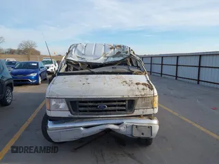 2000 Ford Econoline Passenger XL with VIN 1FBSS31L5YHB41693, listed as a IAAI auction lot 41850059 with 236,450 mi miles and . Bid and sale history available at DreamBid. Image 12.