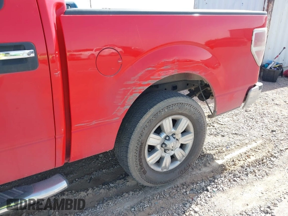 2011 Ford F-150 XLT with VIN 1FTFW1CT6BKD47425, listed as a IAAI auction lot 42004767 with 197,690 mi miles. Bid and sale history available at carsss.com. Image 6.