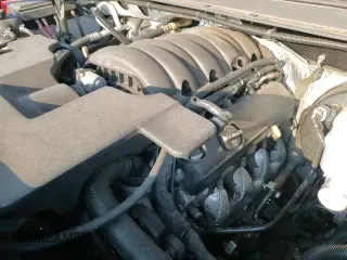 2017 GMC Yukon SLE z VIN 1GKS1AKC5HR353526, wystawiony jako Copart lot #69611895 z przebiegiem 148 149 mil mil oraz Szkoda całkowita • Salvage title. Historia ofert i sprzedaży dostępna na DreamBid. Obrazek 14.