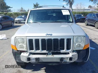 2006 Jeep Commander с VIN 1J8HH48NX6C330781, выставлен на аукционе IAAI как лот 41604799 с пробегом 117 200 миль миль и . История ставок и продаж доступна на DreamBid. Изображение 13.