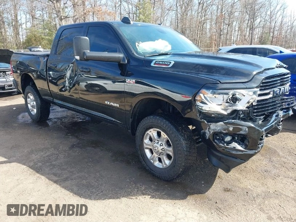 2019 Ram 2500 Big Horn with VIN 3C6UR5DJ7KG698782, listed as a IAAI auction lot 41661621 with 58,064 mi miles. Bid and sale history available at carsss.com. Image 1.