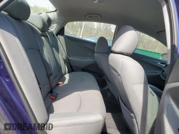 2013 Hyundai Sonata GLS z VIN 5NPEB4AC8DH526319, wystawiony jako Copart lot #50889695 z przebiegiem 99 512 mil mil oraz Szkoda całkowita • Salvage title. Historia ofert i sprzedaży dostępna na DreamBid. Obrazek 10.