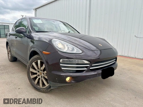 2014 Porsche Cayenne with VIN WP1AA2A25ELA97360, listed as a Copart auction lot 59060675 with 181,114 mi miles and Clean title. Bid and sale history available at DreamBid. Image 1.